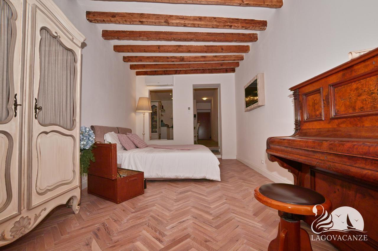 Romantic Benaco Salo Exterior photo